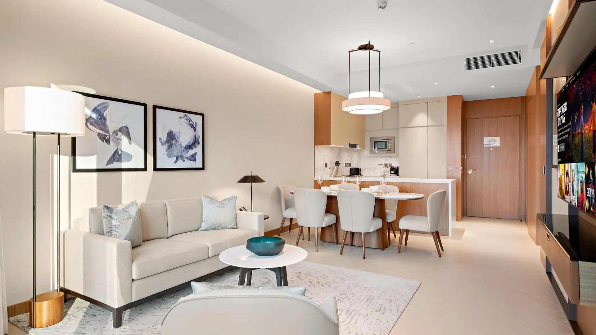 Elegant 2Br Address Opera And Walk To Dubai Mall & Burj