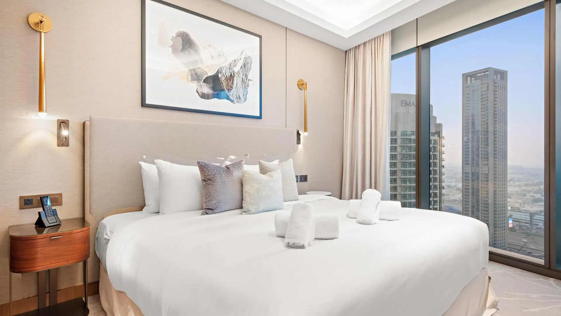 Elegant 2Br Address Opera And Walk To Dubai Mall & Burj