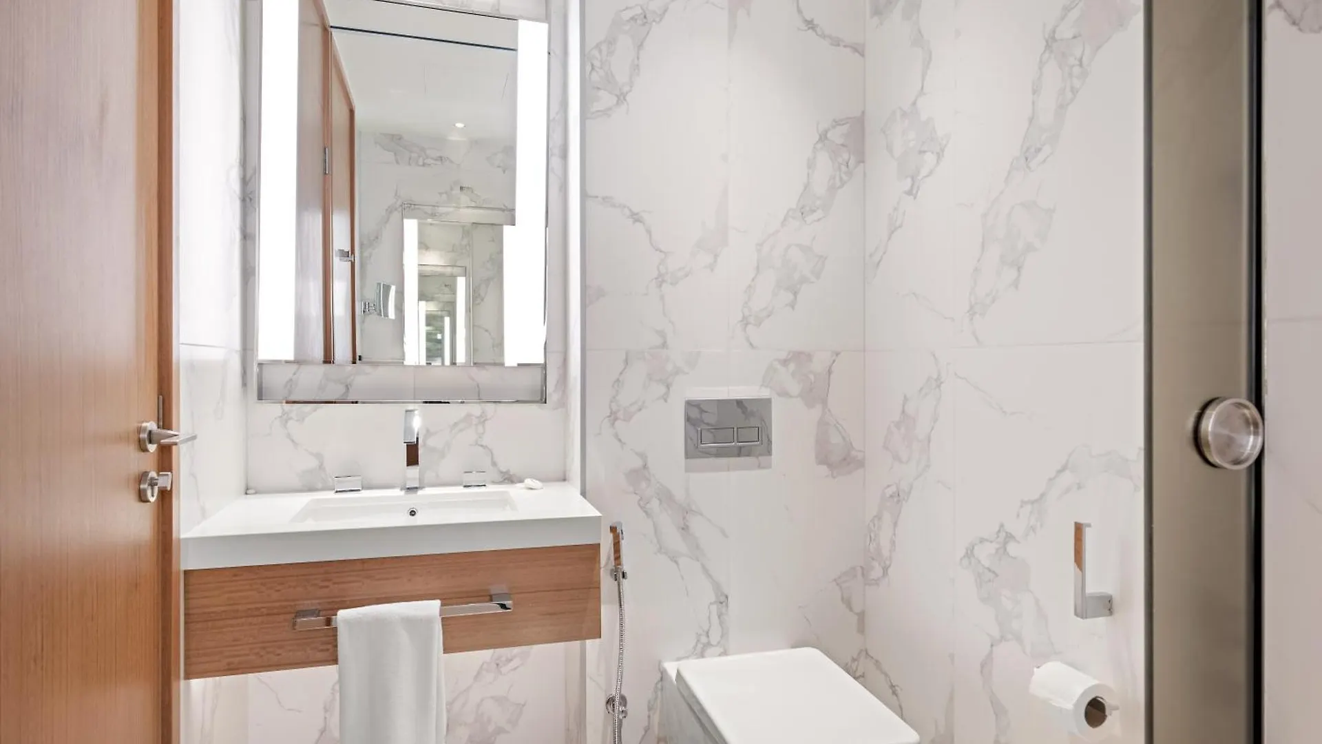 Elegant 2Br Address Opera And Walk To Dubai Mall & Burj 0*,  United Arab Emirates